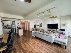 Blk 217A Matilda Portico (Punggol), HDB 5 Rooms #563688751
